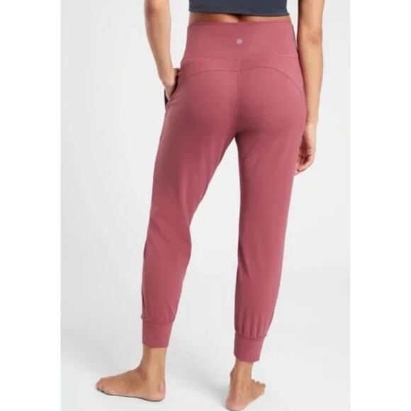 ATHLETA Salutation High Rise Jogger Victorian Berry Gym Yoga Active Women's S - Picture 4 of 13